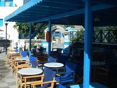 Hotel Robertos Villas *